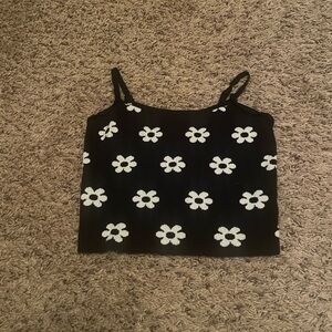 Say What? Size M knit black and white flower patterned tank top